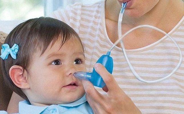 Trẻ Sơ Sinh Bị Nghẹt Mũi c